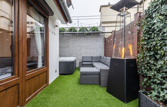 Eladó Társasházi lakás