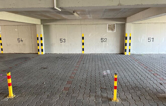 Eladó Fedett gépkocsi parkoló / beálló