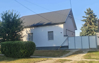 Eladó Családi ház