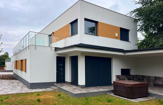 Eladó Téglaépítésű lakás