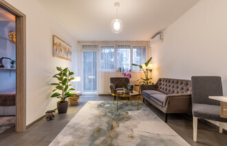 Eladó Téglaépítésű lakás