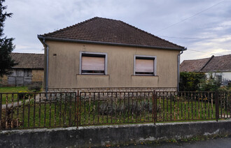 Eladó Családi ház