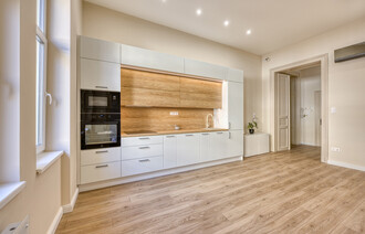 Eladó Téglaépítésű lakás