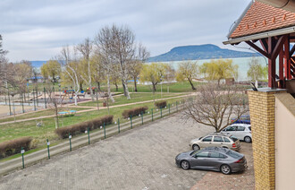 Eladó Téglaépítésű lakás