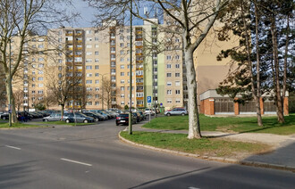 Eladó Társasházi lakás