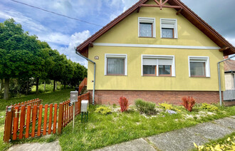 Eladó Családi ház