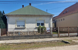 Eladó Családi ház