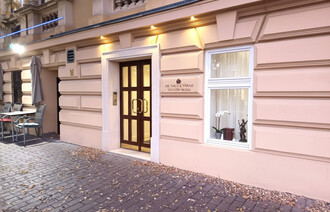 Eladó Kereskedelmi ingatlan