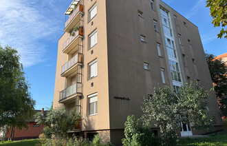 Eladó Társasházi lakás