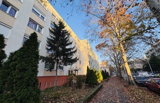 Eladó Társasházi lakás