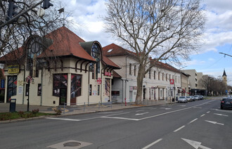 Eladó Házrész