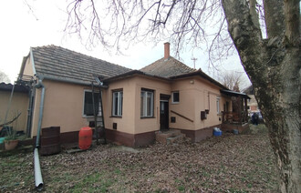 Eladó Családi ház