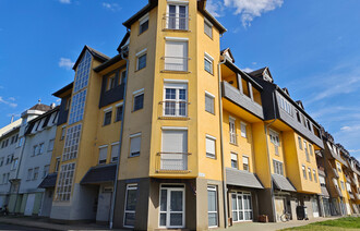 Eladó Társasházi lakás