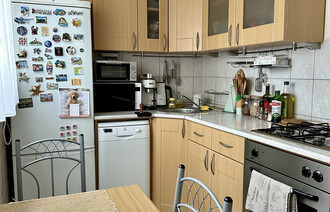 Eladó Társasházi lakás