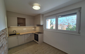 Kiadó Társasházi lakás