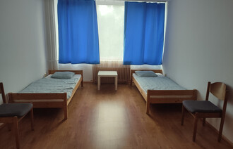 Eladó Szolgáltató egység