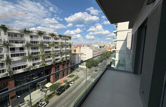 Eladó Téglaépítésű lakás