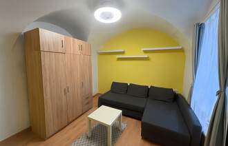 Eladó Társasházi lakás