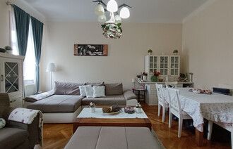 Eladó Társasházi lakás