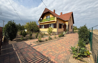 Eladó Családi ház