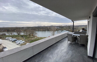 Eladó Téglaépítésű lakás