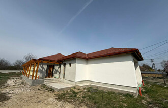 Eladó Családi ház