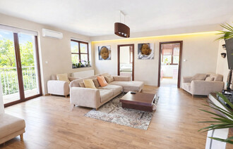 Eladó Téglaépítésű lakás