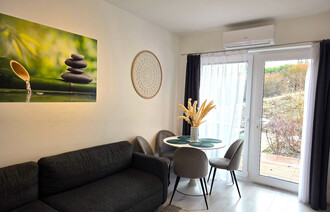 Eladó Társasházi lakás