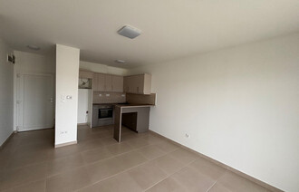 Kiadó Társasházi lakás