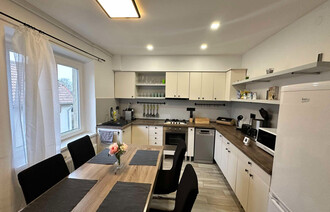 Eladó Társasházi lakás