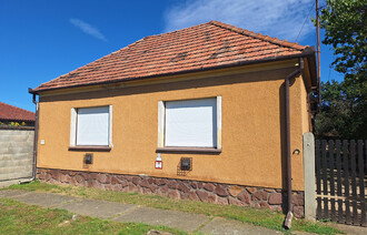 Eladó Családi ház