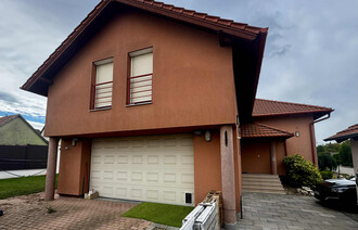 Eladó Családi ház