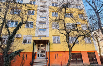 Eladó Társasházi lakás