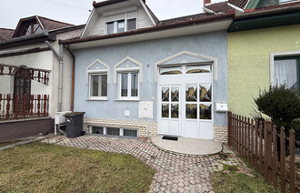 Eladó Családi ház