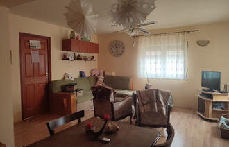 Kiadó Családi ház