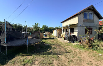 Eladó Telek