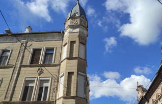 Eladó Társasházi lakás