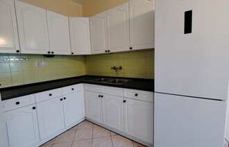 Eladó Társasházi lakás