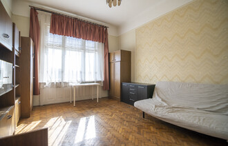 Eladó Téglaépítésű lakás