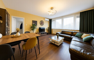 Eladó Társasházi lakás