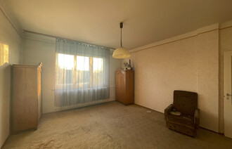 Eladó Társasházi lakás