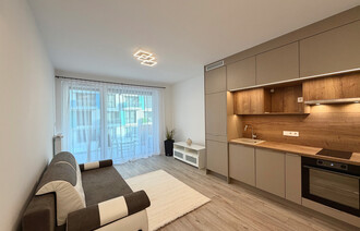 Eladó Téglaépítésű lakás