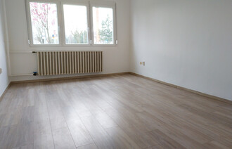 Eladó Társasházi lakás