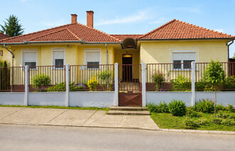 Eladó Családi ház