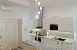 Kiadó Társasházi lakás