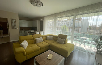 Kiadó Társasházi lakás