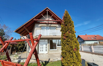 Eladó Családi ház