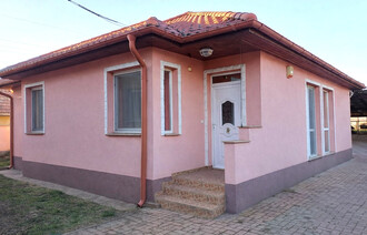 Eladó Családi ház