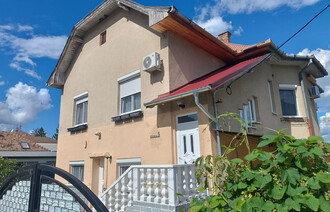 Eladó Családi ház