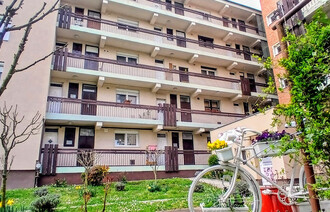 Eladó Társasházi lakás